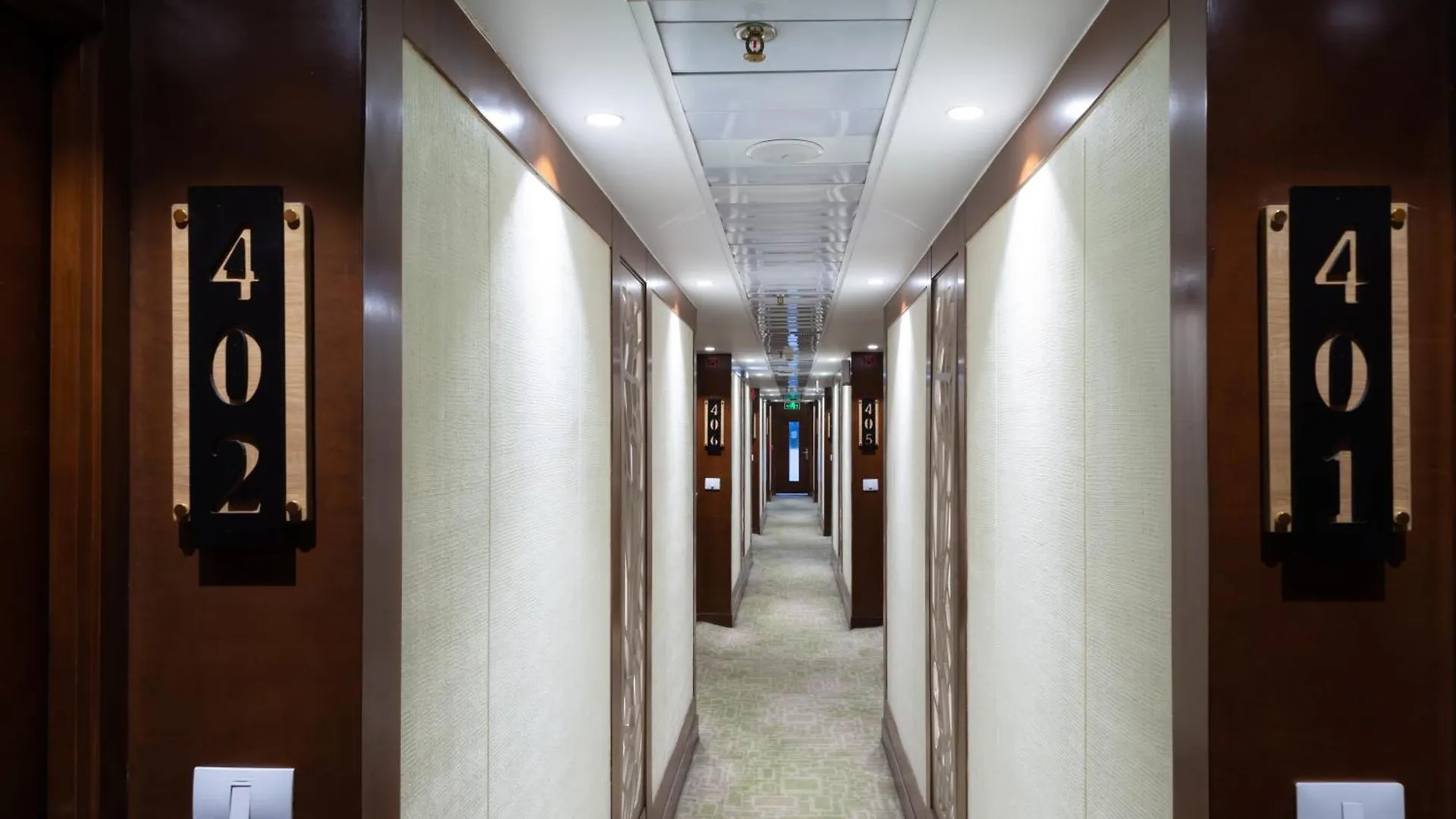 Sonesta Moon Goddess Cruise Ship From Luxor To Aswan - 04 & 07 Nights Every Monday مصر